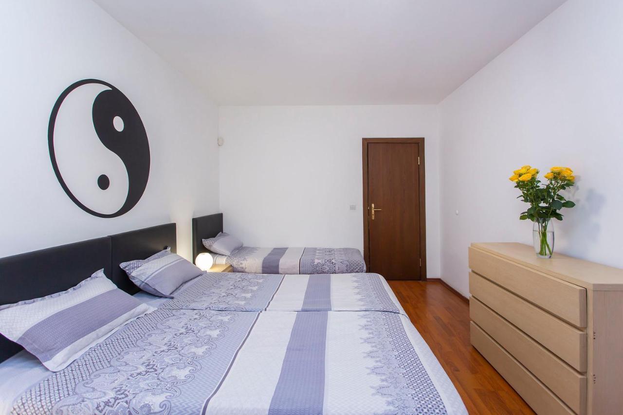 Vitosha Downtown Apartments Szófia Kültér fotó