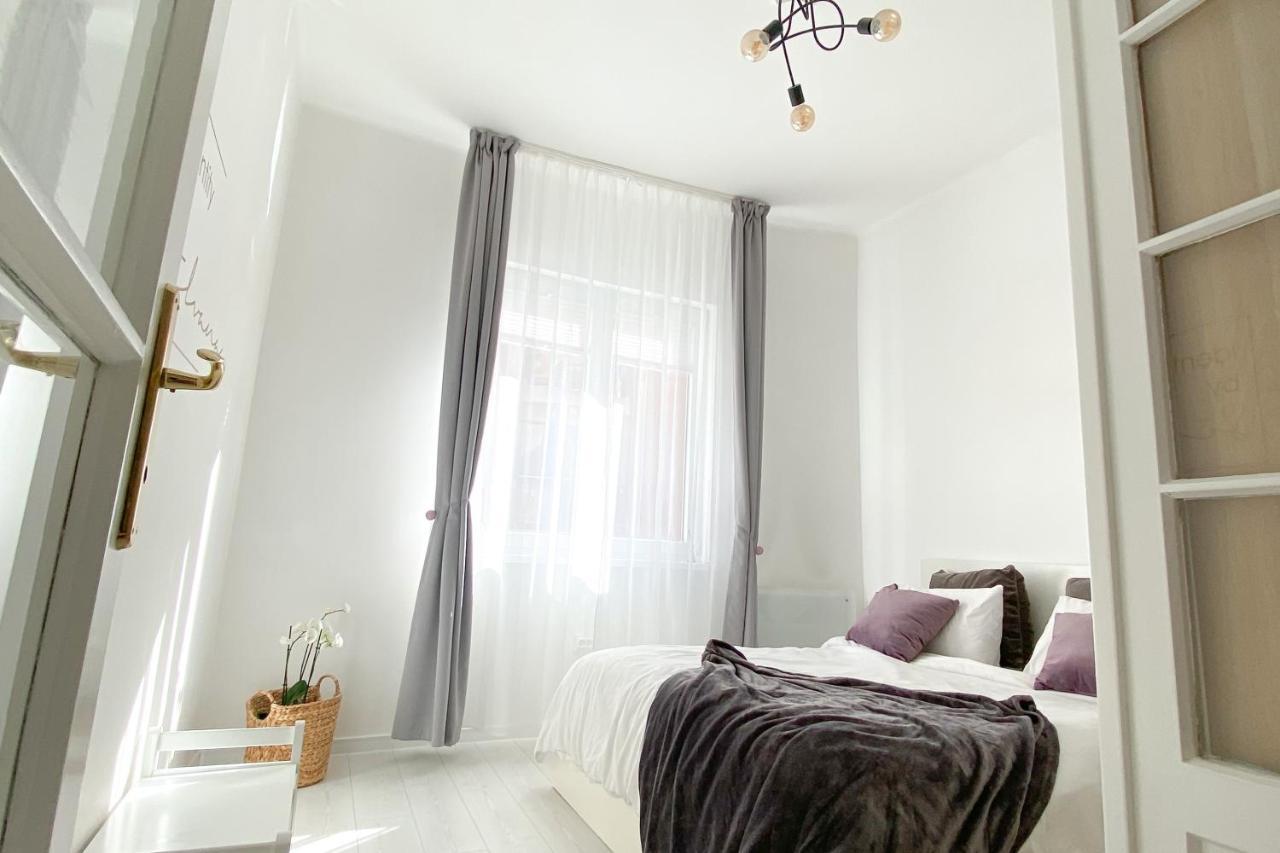 Vitosha Downtown Apartments Szófia Kültér fotó